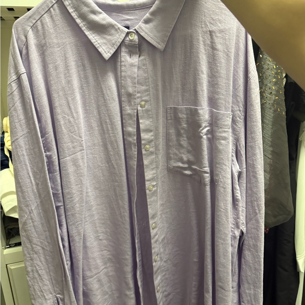 GAP Lavender Women’s Shirt